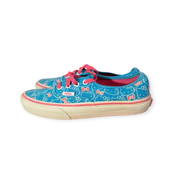 Vans x Hello Kitty Authentic Low Top Sneakers in Blue and Pink Size‎ 7 Women - Picture 5 of 7